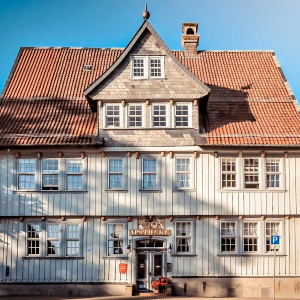 Berg-Apotheke