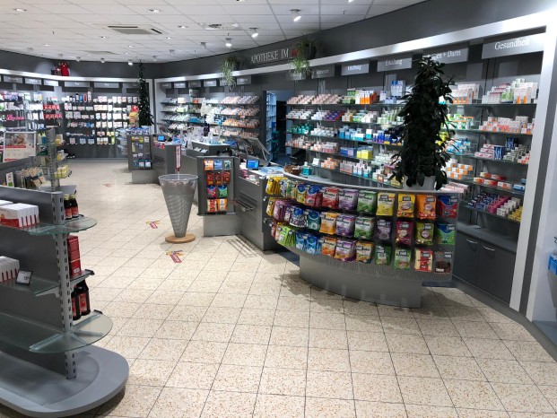 Apotheke im real