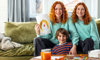 Anzeige: Stark zum Schnupfen, sanft zur Nase. Abschwellendes Nasenspray mit 2-fach-Wirkung - Befreit die Nase schnell (und langanhaltend) - Fördert die Wundheilung