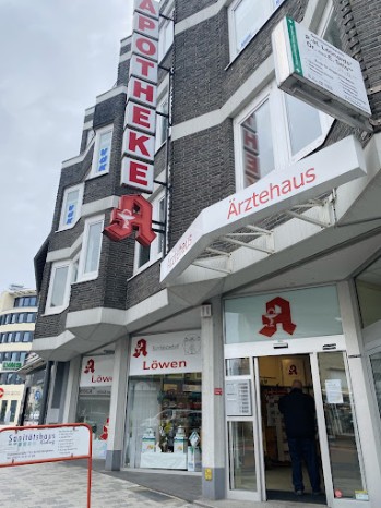 Löwen-Apotheke